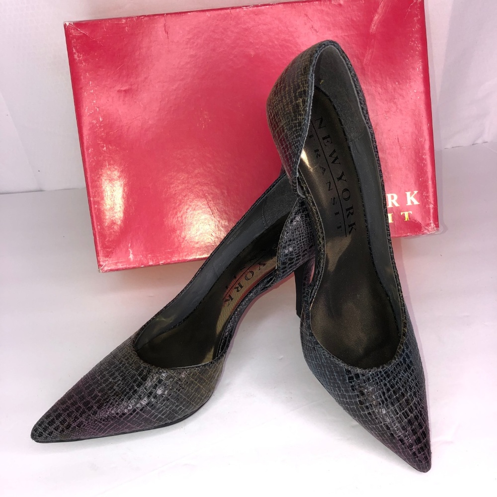 New York Transit Swift Swagger Pumps -NIB